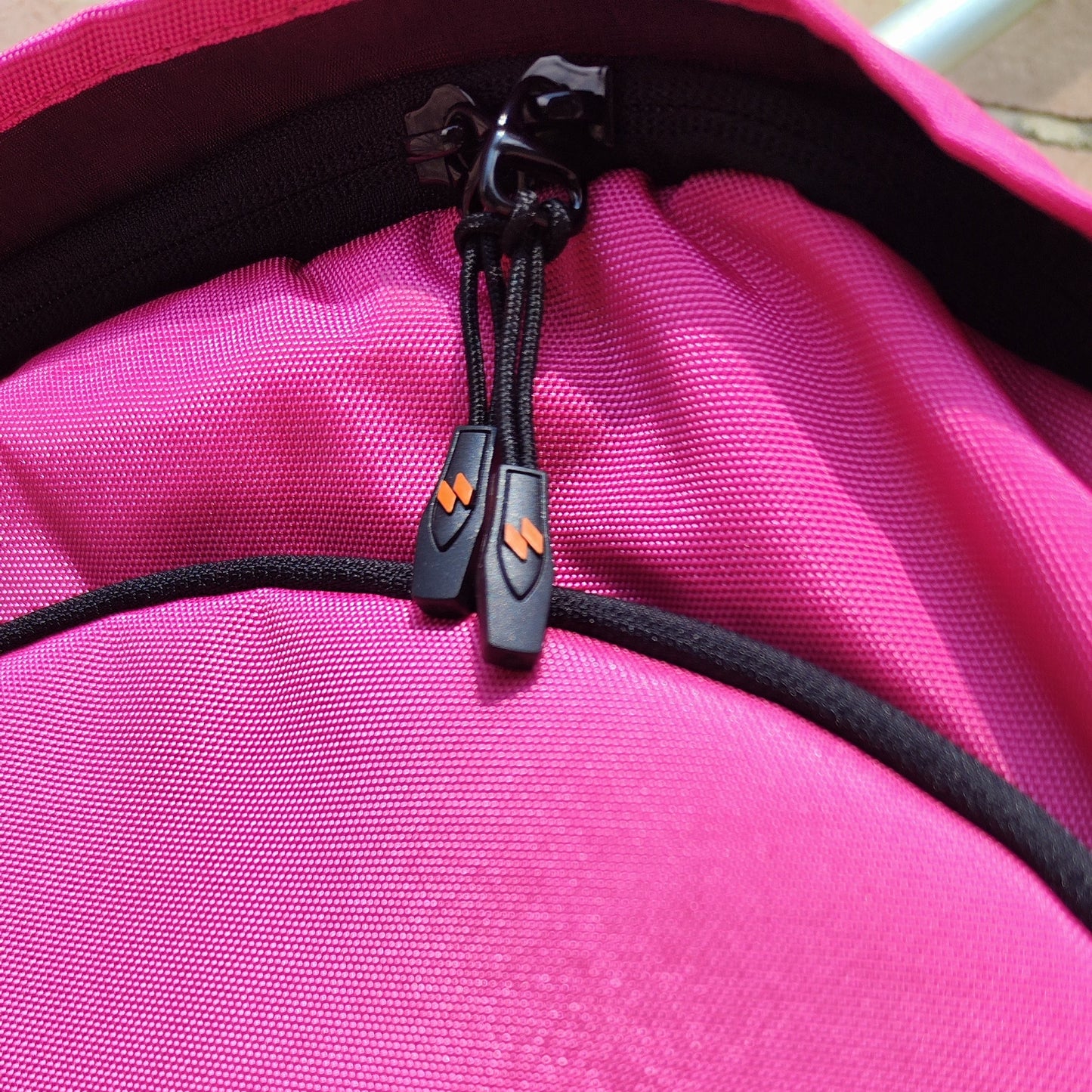 MORRAL URBAN ADJAI LONA